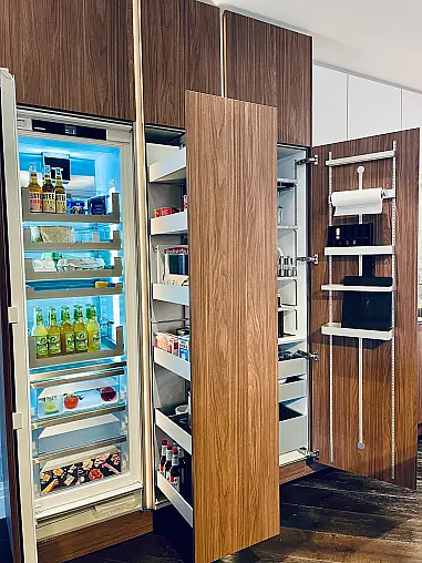 Große Showroom Küche