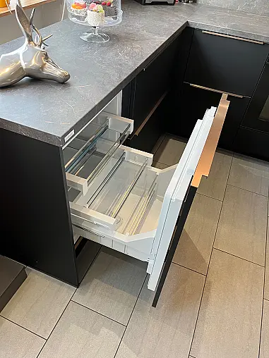 Hochwertige Nobilia Küche Model Senso Schwarz Anti Finger Print