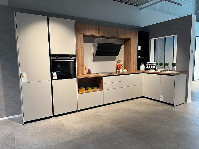 Abverkaufsküche Schüller Smartglass Matt in Kristallgrau