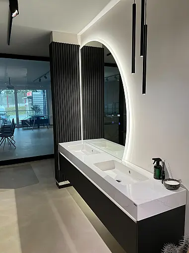 Designer-Badmöbel Set Nobilia Artis Titan + Silestone Calacatta Gold Waschtisch + Designerspiegel mit Bluetooth