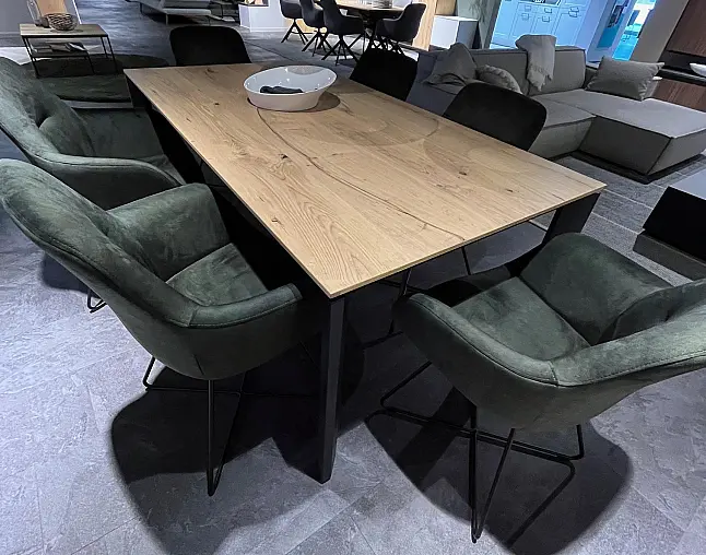Exklusives Esszimmer - Messestück - Sideboard - Tischgruppe mit 6 Stühlen- indirekte LED-Beleuchtung