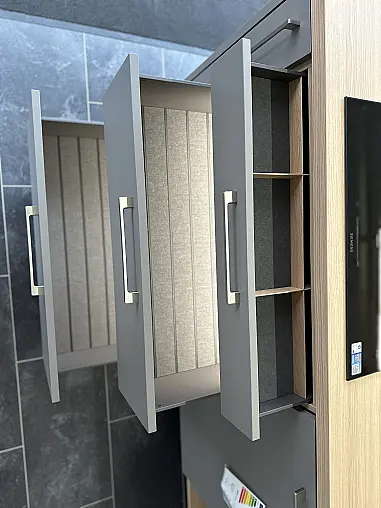 Häcker Ausstellungsküche Schichtstoff &amp; Highlights!
