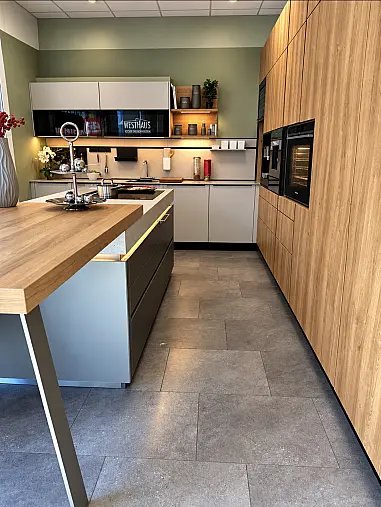 Design &amp; Wohnlichkeit- in Lack matt, Holz &amp; Smartglas