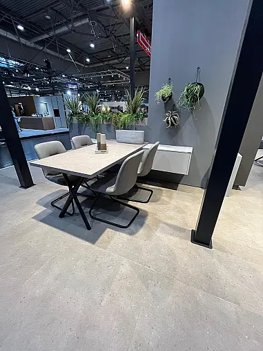 Exklusives Essgruppe  / Besprechungsraum -  tolle Planung mit Sideboard - 4 Stühlen - Messestück