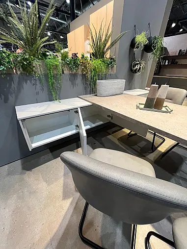 Exklusives Essgruppe  / Besprechungsraum -  tolle Planung mit Sideboard - 4 Stühlen - Messestück