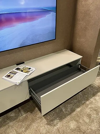 Exklusive Wohnwand / TV Board - Messestück - LED-Beleuchtung -  wieder original verpackt