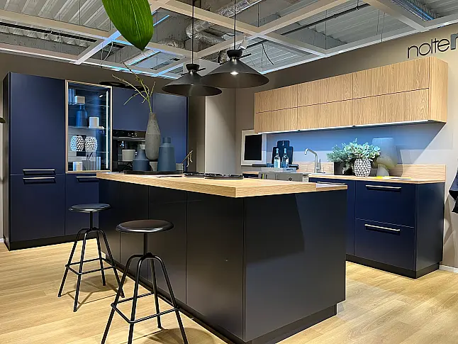 NEO Ausstellungsküche S19 Soft Lack, 76T Tiefblau softmatt