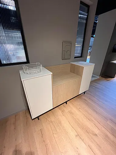 Elegantes, zeitloses Sideboard - Exklusives Messestück wieder original verpackt