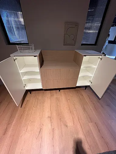 Elegantes, zeitloses Sideboard - Exklusives Messestück wieder original verpackt