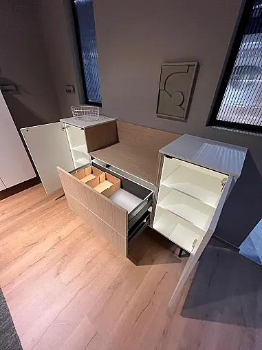 Elegantes, zeitloses Sideboard - Exklusives Messestück wieder original verpackt