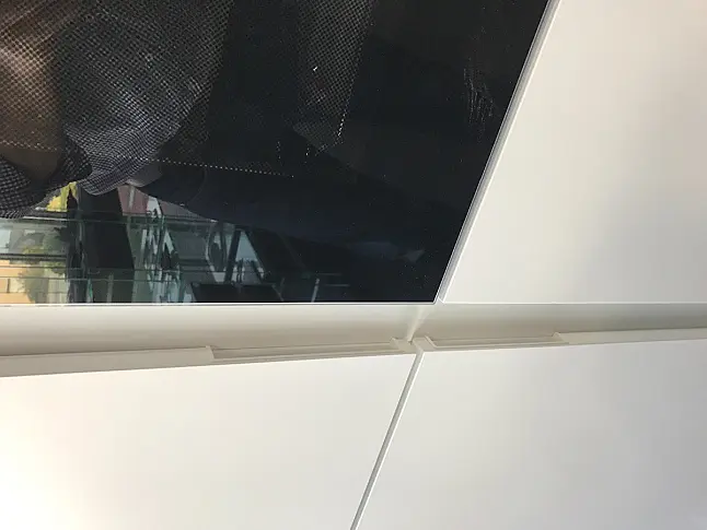 MUSTERKÜCHE SLC smartlack lotusweiss