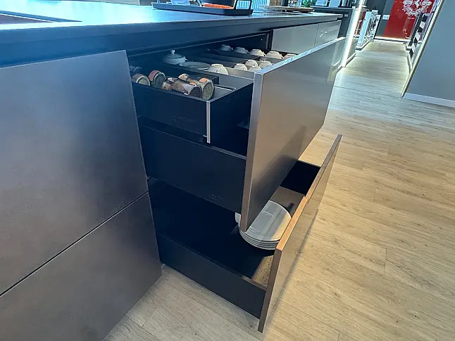 mit Miele/BORA Vollausstattung