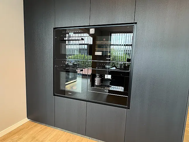 mit Miele/BORA Vollausstattung