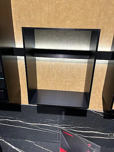 Exklusives Badezimmer mit zwei Waschbecken  und zwei LED-Spiegel - Keramik Arbeitsplatten - Magnolia Hochglanz