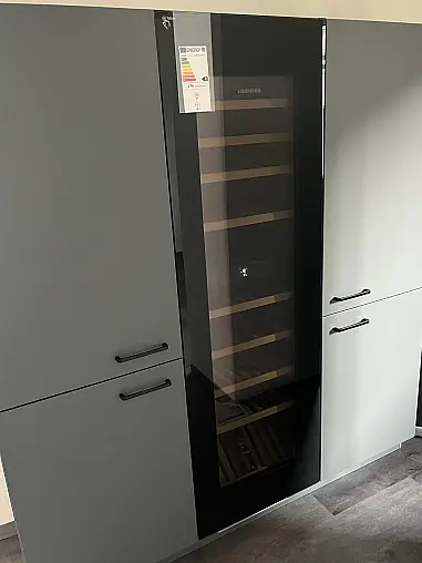 Liebherr einbaubarer Weintemperierschrank EWTgb 3583 Vinidor