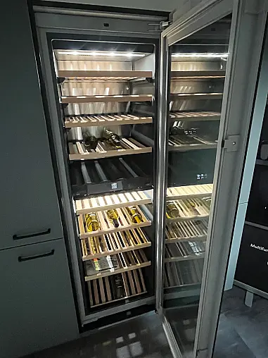 Liebherr einbaubarer Weintemperierschrank EWTgb 3583 Vinidor