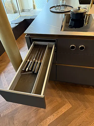 SieMatic Kücheninsel mit BORA Professional und Keramik-Arbeitsplatte