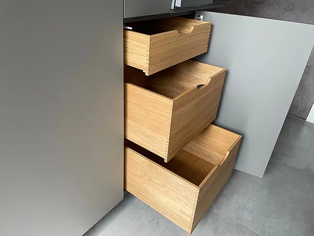 Sonderabverkauf wegen Umbau - THE WALL - die Design-Schrankwand