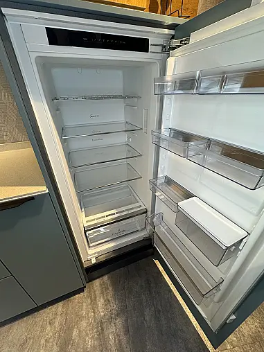 Moderne Designküche in Aqua &amp; Eiche zum Sonderpreis!