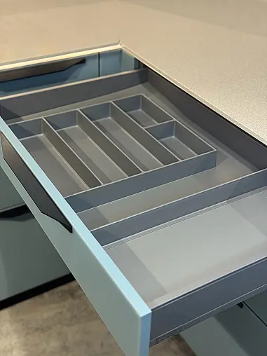Moderne Designküche in Aqua &amp; Eiche zum Sonderpreis!