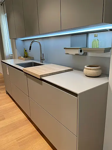 SmartLaque kieselgrau und beleuchtete Grffmulde
