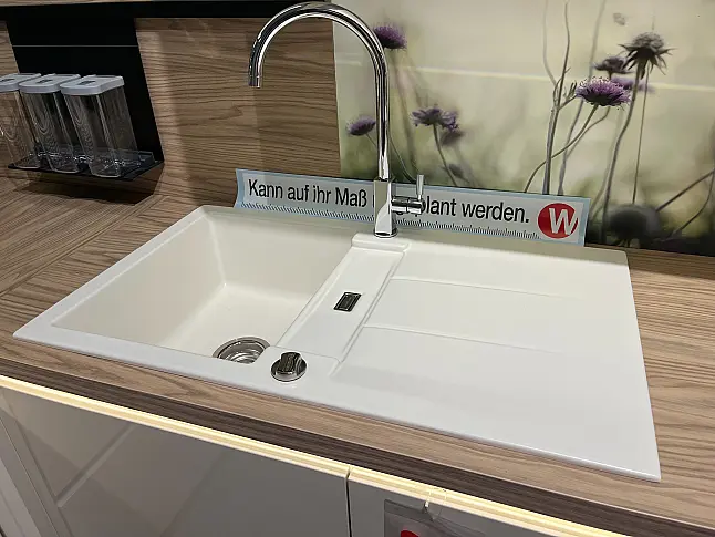 Modern mit vielen Extras