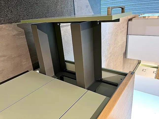 moderne L-Küche und separat stehenden Geräte Block Lack Olive Premium