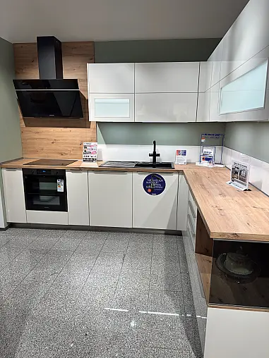Nobilia Focus in Weiß Hochglanz – moderne Eleganz für Ihr Zuhause!