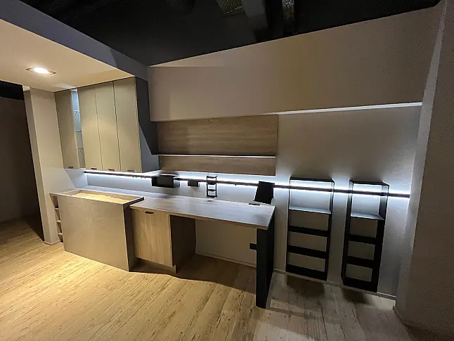 Exklusives Arbeitszimmer - Messestück - Tolle LED-Beleuchtung mit Fernbedienung