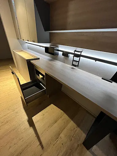 Exklusives Arbeitszimmer - Messestück - Tolle LED-Beleuchtung mit Fernbedienung