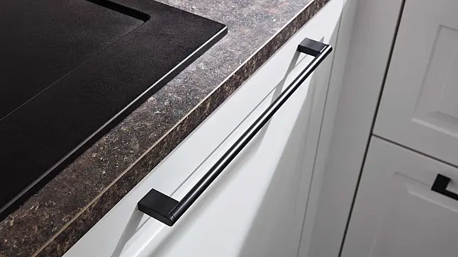 moderne Landhausküche mit AEG Einbaugeräten