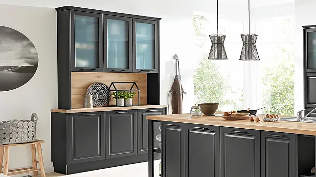 Buffetschrank im modernen Landhausstil