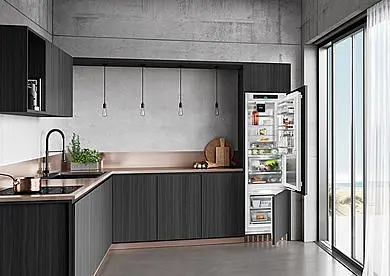 Liebherr ICBc 5182 Peak BioFresh Integrierbare Kühl-Gefrierkombination mit BioFresh Professional und SmartFrost