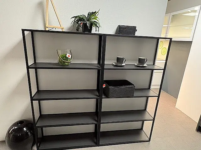 Echt-Glasfront L-Form mit Sitzplatz Modern