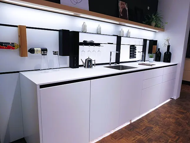 Designküche mit Kochtisch