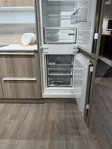 Moderne L-Küche von Schüller – Stilvoll, funktional und hochwertig