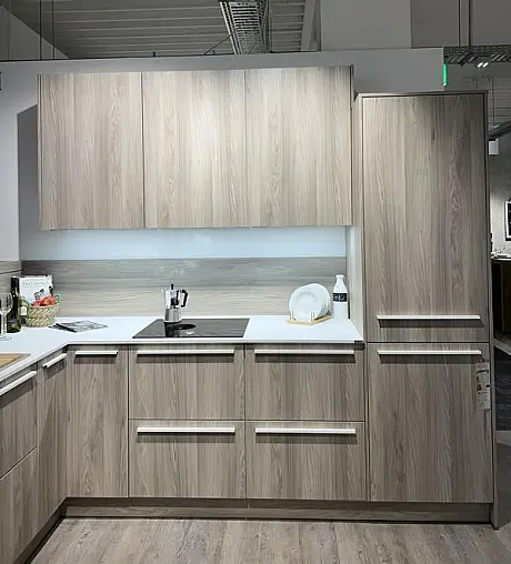 Moderne L-Küche von Schüller – Stilvoll, funktional und hochwertig