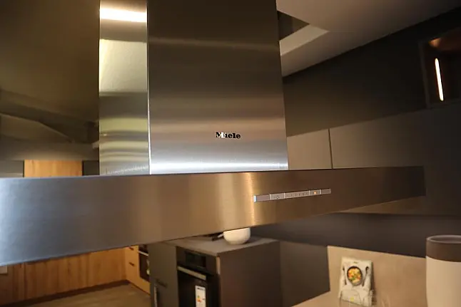 Zeitlose Eleganz: Die graue Küche von Interliving