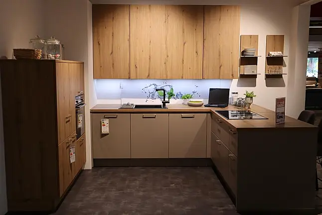 Schöne Moderne Küche – Stilvolles Design für Ihr Zuhause