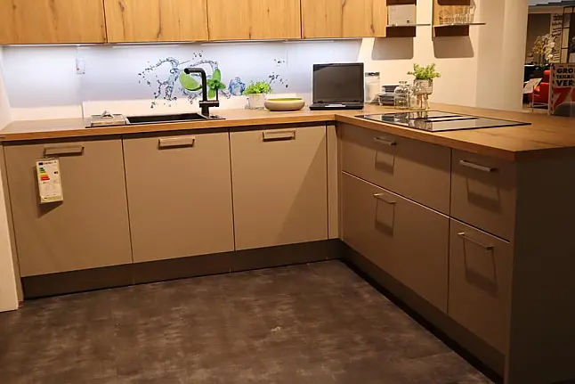 Schöne Moderne Küche – Stilvolles Design für Ihr Zuhause