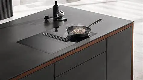 Miele Kochfeld mit integriertem Dunstabzug