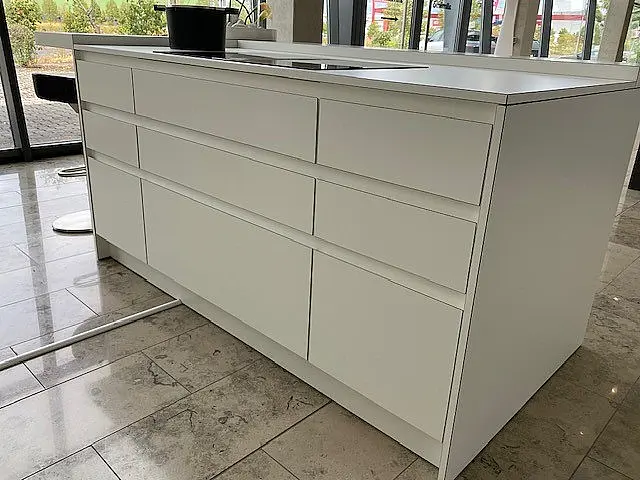 Modern Art Linea Smart Weiß