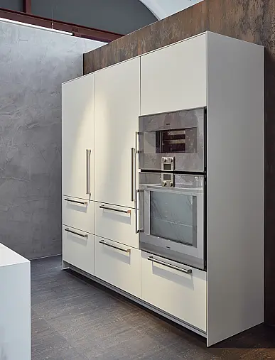 Calacatta &amp; Highgloss