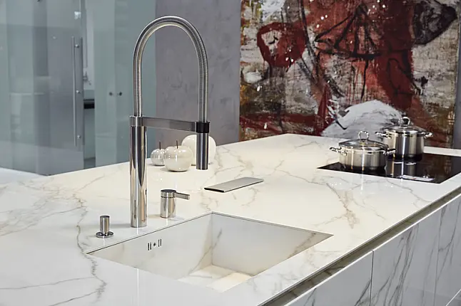 Calacatta &amp; Highgloss