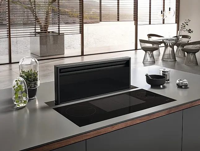 DAD 4841 Black Levantar Obsidianschwarz
