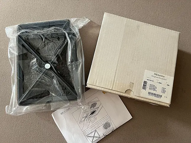 NEU OVP Miele Aktivkohlefilter DKF2 Art.03174715 (2 Stück)