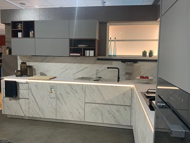 Carrara weiß, Mattlack PerfectSense, Perlgrau Mattlack