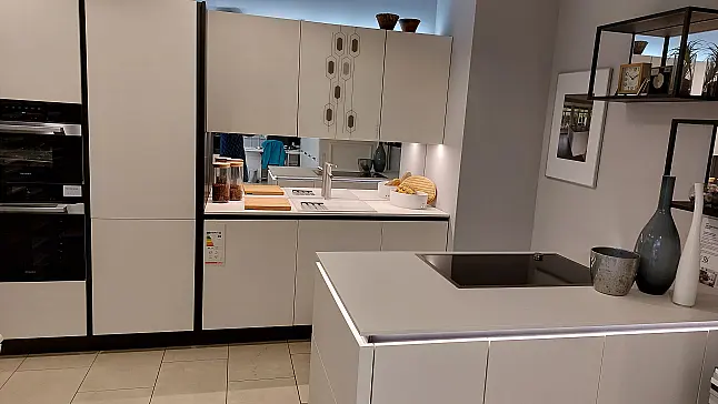 Musterküche 9