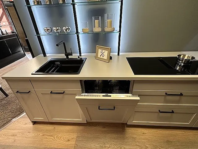TOP Musterküche im trendigem Design