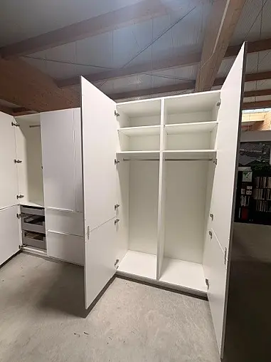 moderner Einbaukleiderschrank